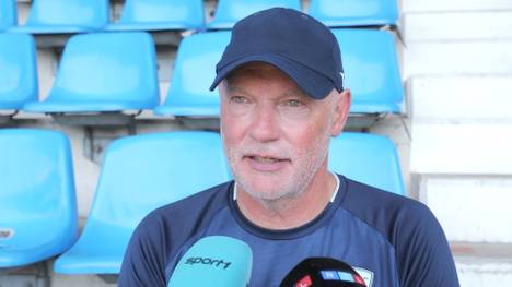 Bochums Cheftrainer, Uwe Rösler, lobt das bisherige Auftreten der Engländer bei dieser WM. Doch nicht nur die Spieler der Three Lions, sondern auch ihr deutscher Trainer Thomas Tuchel bekommen Lob von Rösler.