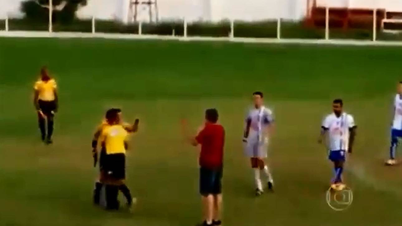 Referee stoppt Diskussionen mit Pistole