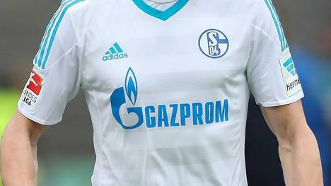 Schalke überprüft Partnerschaft mit Gazprom