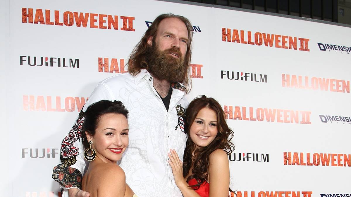 Ebenfalls als Schauspieler erfolgreicher denn als Wrestler: 2,04-Meter-Mann Tyler Mane, bei WCW kurz als "Big Sky" aktiv. In Hollywood war er der "Sabretooth" im ersten X-Men-Film und die Hauptfigur Michael Myers in den "Halloween"´-Neuverfilmungen