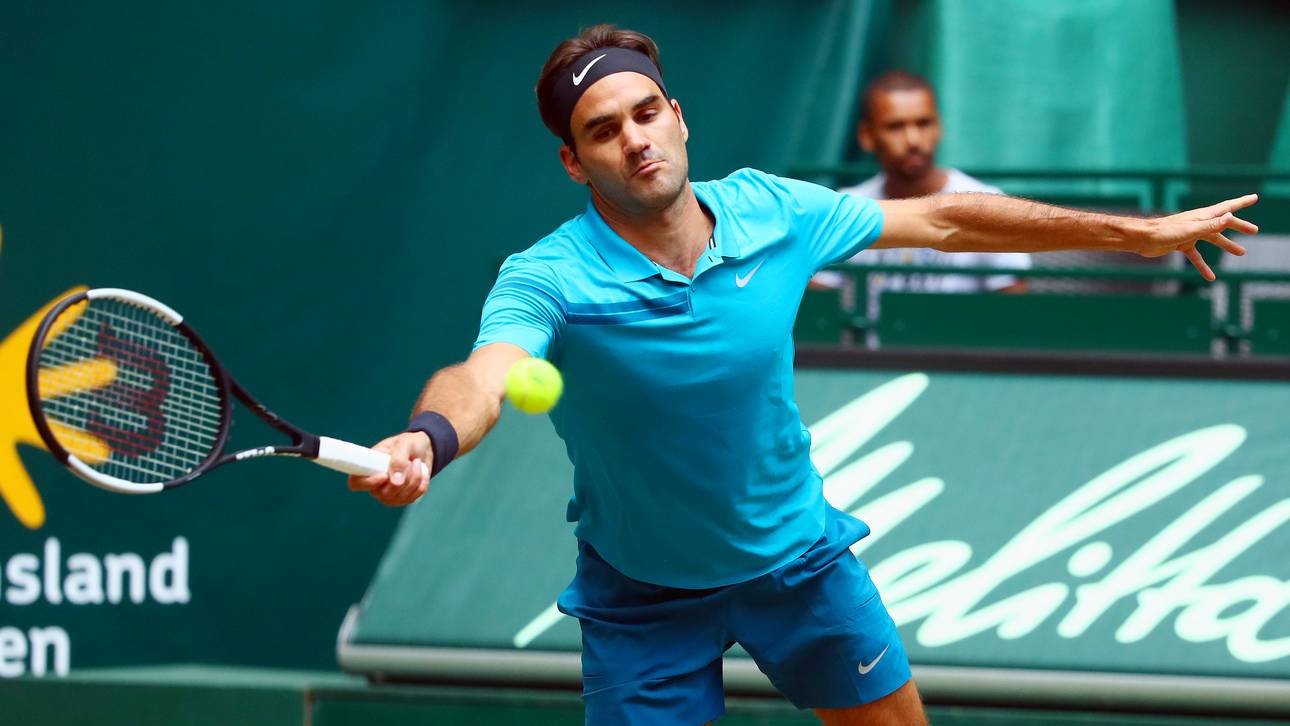 Federer feiert Zittersieg in Halle