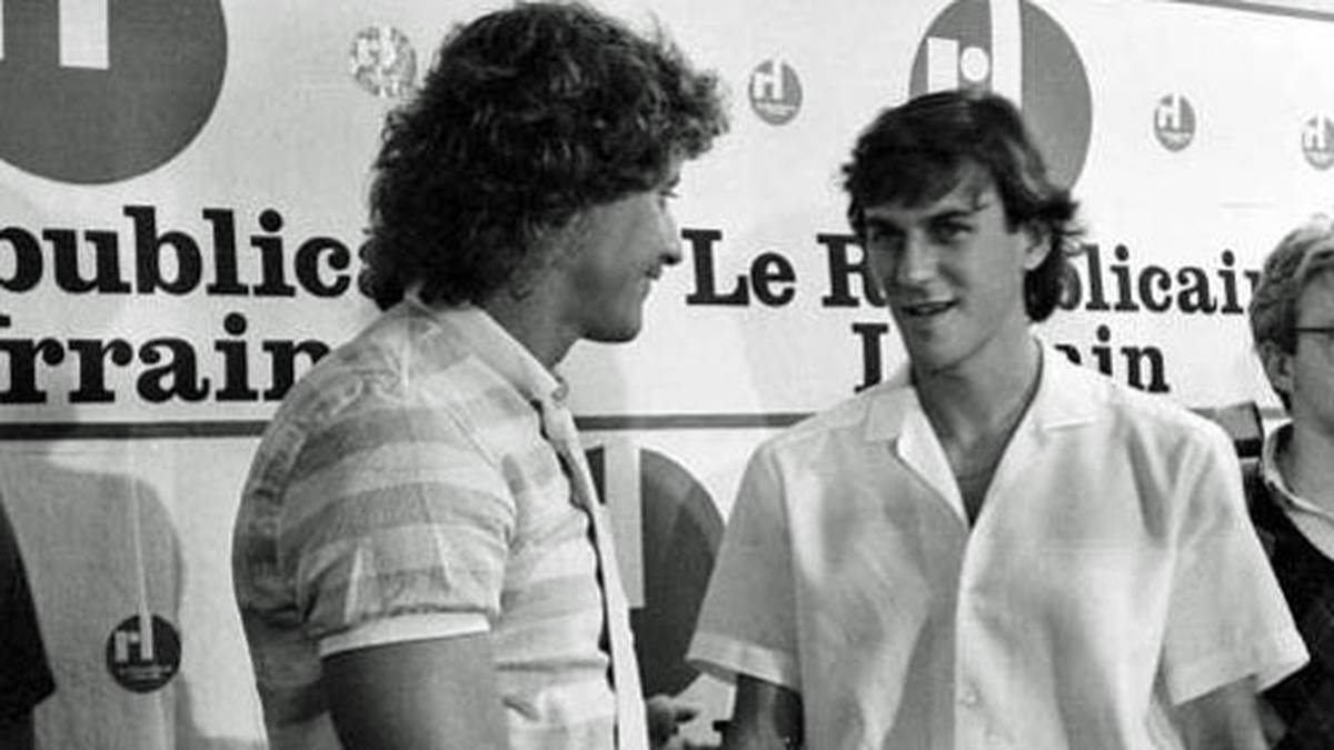 Auch der Spruch "...dann zahle ich ihm halt seine Jacketkronen" kommt im Nachbarland nicht gut an. Schumacher wird zur Hassfigur. Später versöhnen sich die beiden Streithähne aber wieder