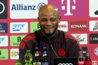 Vincent Kompany spricht über seine ersten Wochen in Bayern. Mit einer Aussage sorgt der Bayern-Trainer für Gelächter.