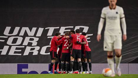 Manchester United gewinnt im Halbfinal-Hinspiel der Europa League deutlich mit 6:2 (1:2) gegen AS Rom. 