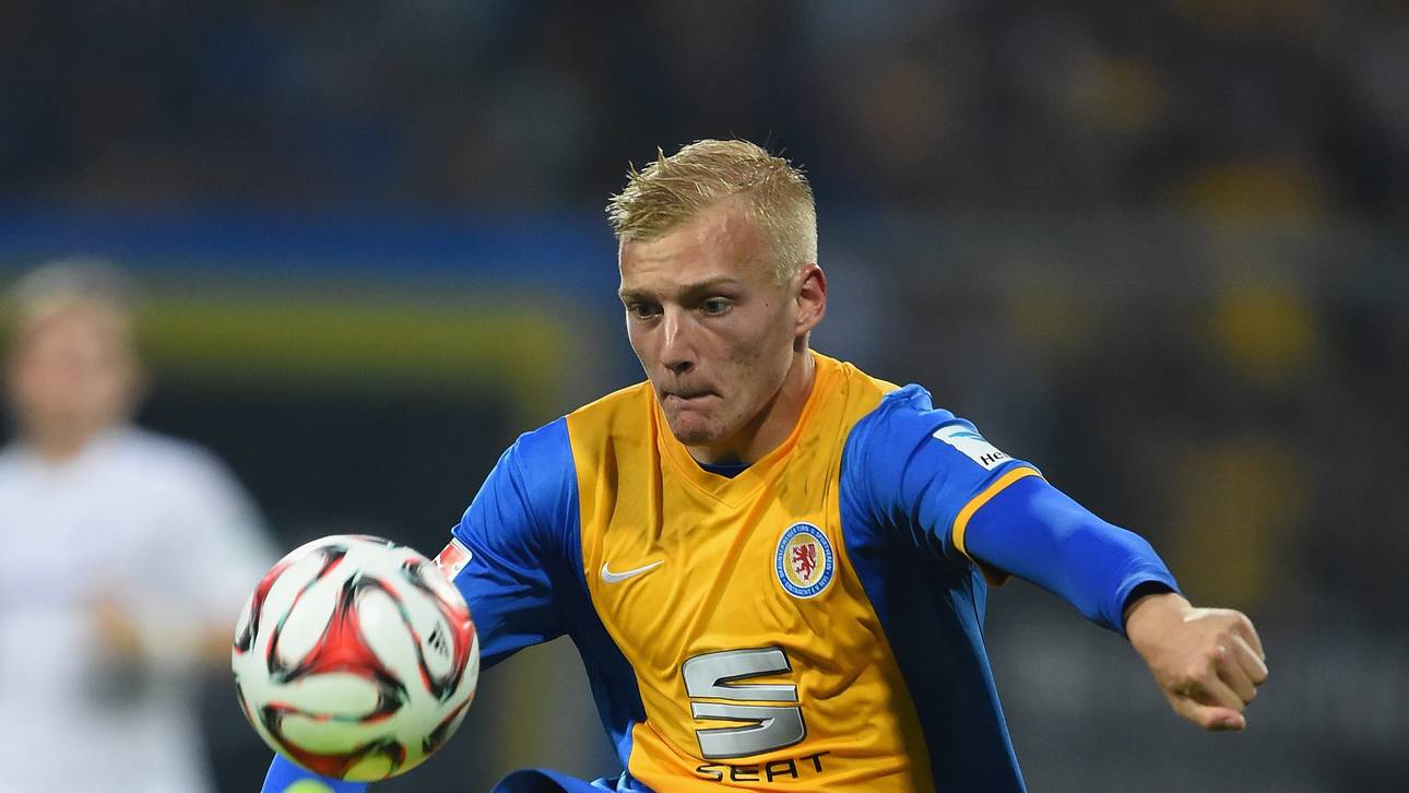 Eintrachts Decarli mit Muskelfaseriss