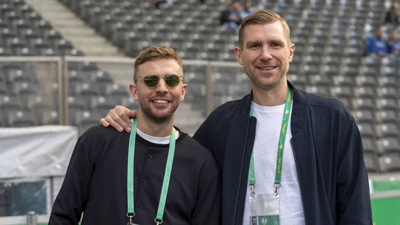 Per Mertesacker (r.) gewann zusammen mit Christoph Kramer und dem DFB-Teamdie Weltmeisterschaft 2014 in Brasilien