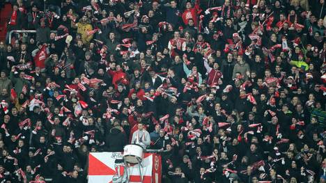 Die Fans von Rot-Weiß Erfurt müssen sich auf den Abstieg aus der 3. Liga einstellen