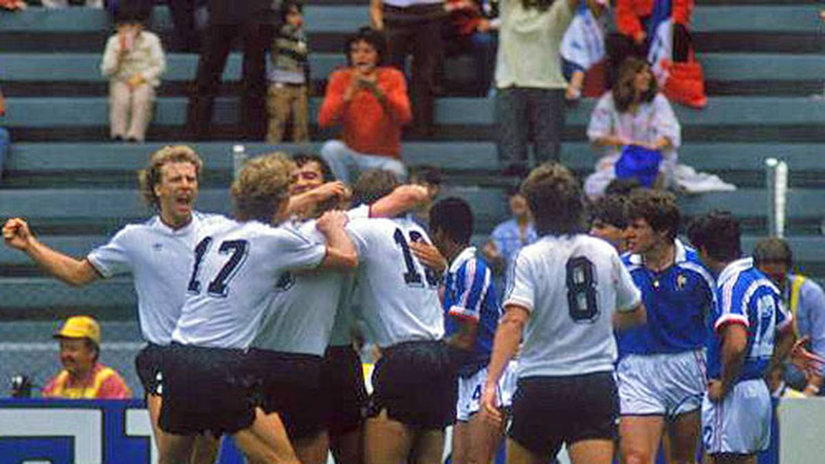 Vier Jahre später kommt es bei der WM in Mexiko 1986 erneut zum Halbfinal-Duell. Andreas Brehme und Rudi Völler erzielen beim souveränen 2:0-Erfolg für Deutschland die Tore