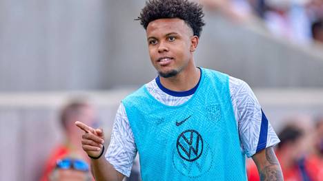 Weston McKennie wird vom US-Team suspendiert, nun ist sein Fehlverhalten bekannt. Sein Trainer lässt die Tür aber offen.
