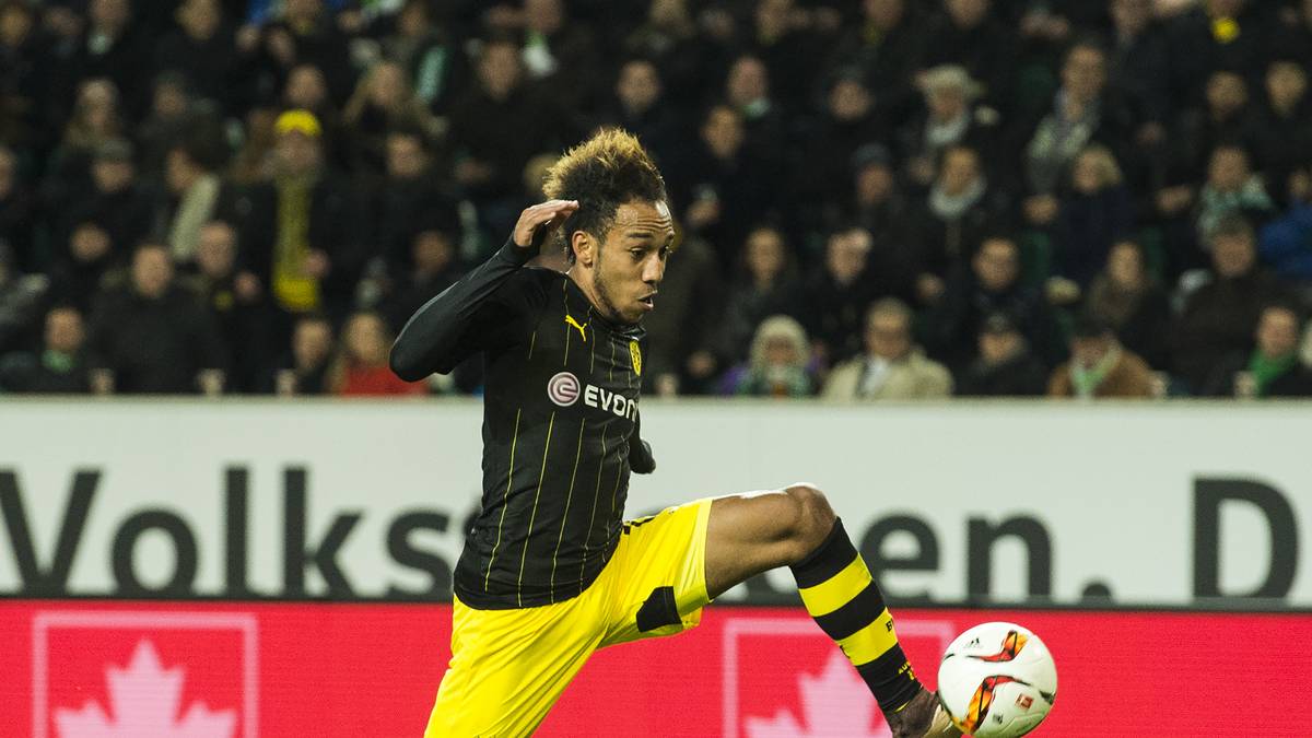 PIERRE-EMERICK AUBAMEYANG (26): 41 Millionen Euro des FC Arsenal reichen Borussia Dortmund nicht - vorerst zumindest. Der Gabuner Torjäger erklärte, beim BVB zu bleiben. Einen Transfer für die Zukunft schließt das aber natürlich nicht aus. Die Londoner werden dranbleiben
