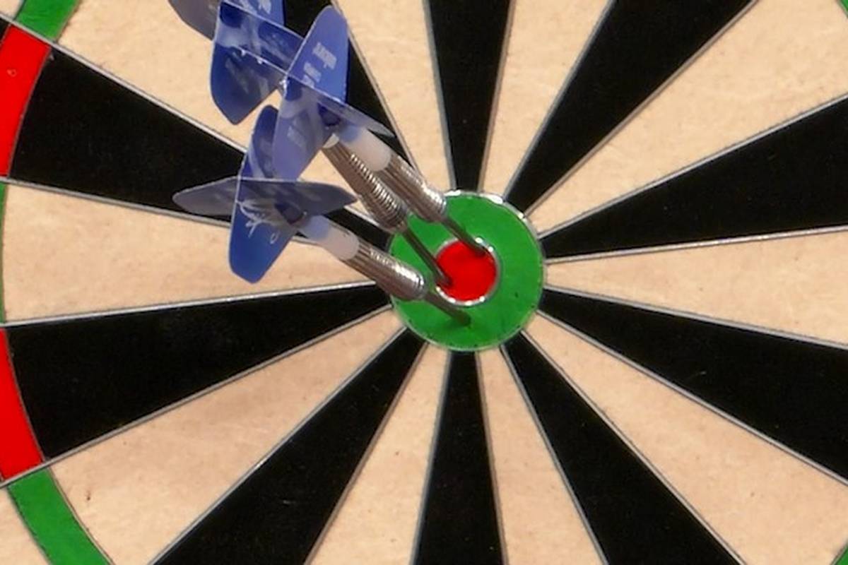 Gerwyn Price gewinnt die Baltic Sea Darts Open im Finale gegen Gary Anderson und holt den Titel in Kiel. Die Szene des Spiels bringt allerdings der Schotte mit einem Wahnsinns-Finish.