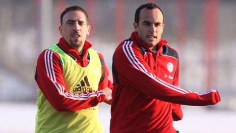 Franck Ribéry (l.) und Landon Donovan im Februar 2009 im Bayern-Training