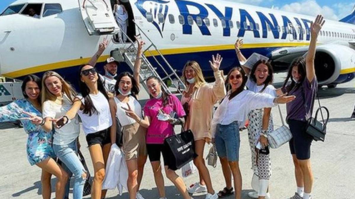 So reisen die Spielerfrauen der Ukraine zum EM-Viertelfinale gegen England