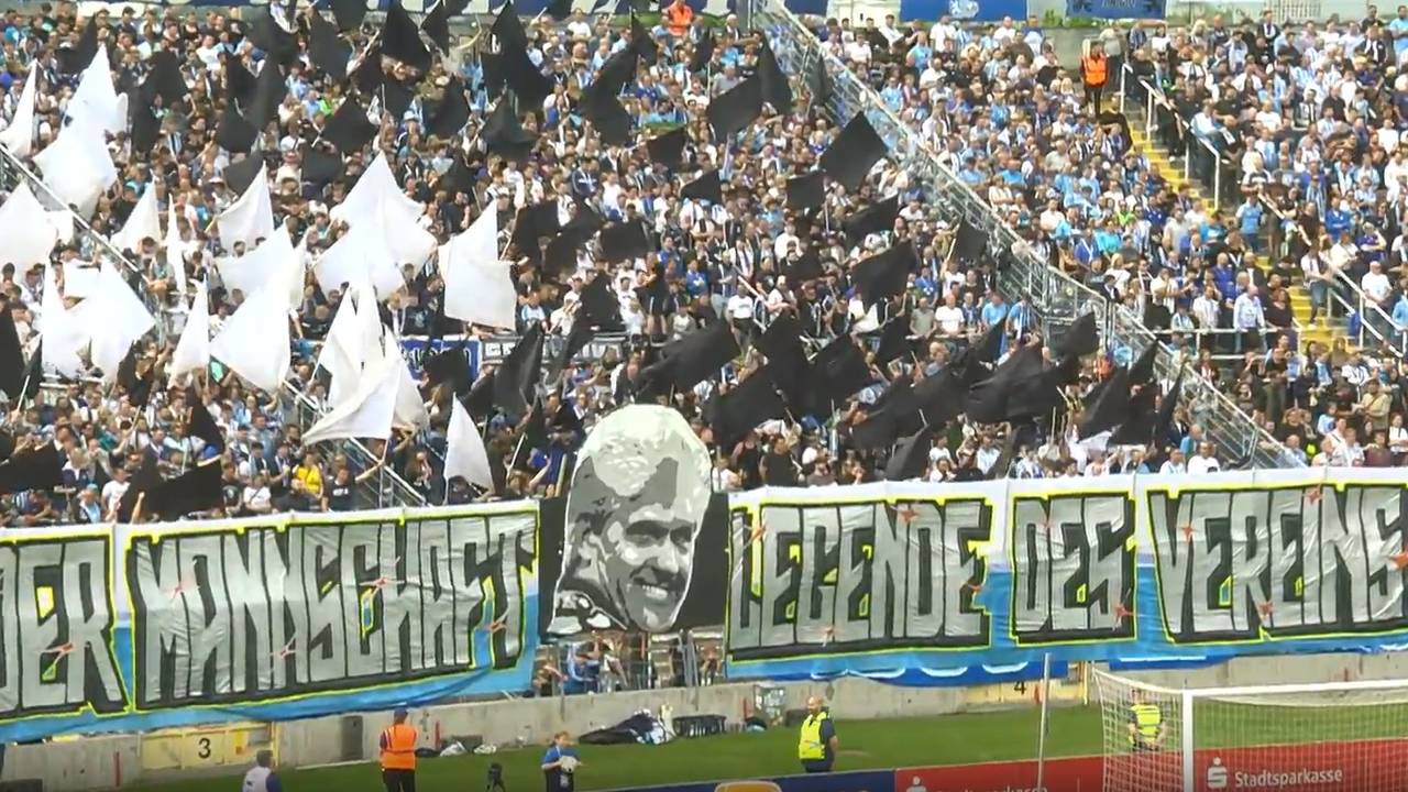 Löwen gedenken Lorant mit Choreo