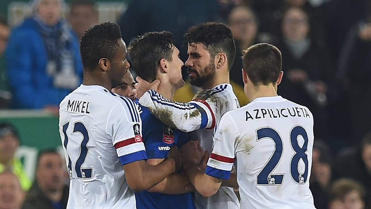 FBL-ENG-FACUP-EVERTON-CHELSEA