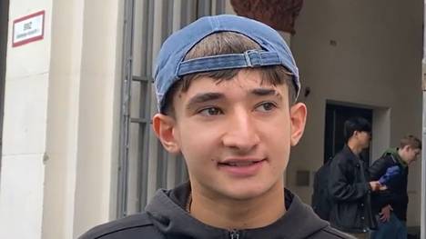 In einer Straßenumfrage sprechen Fans über den Status quo der deutschen Nationalmannschaft unter Bundestrainer Julian Nagelsmann. Zufrieden ist nicht jeder.