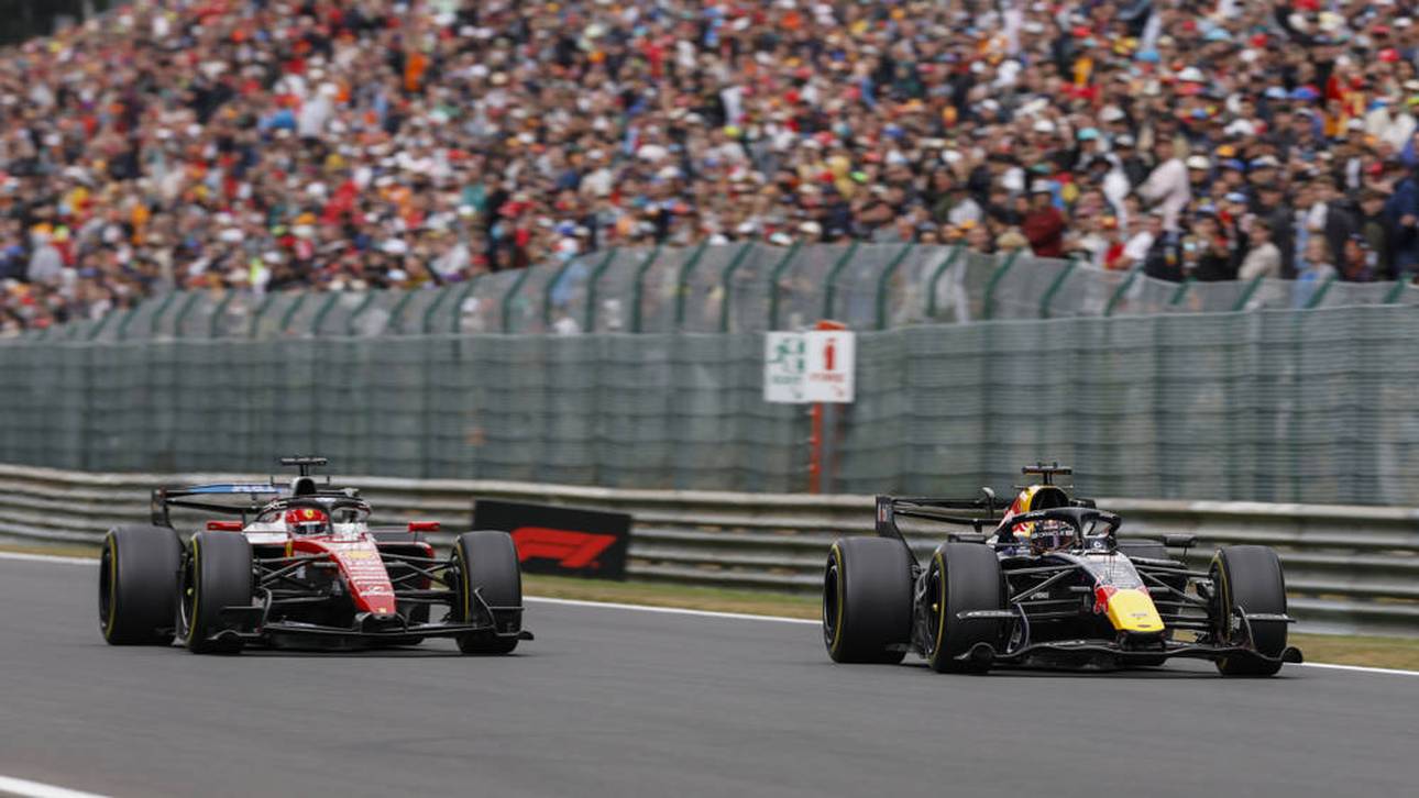 Max Verstappen (r.) musste Charles Leclerc (l.) in Spa vorbeiziehen lassen