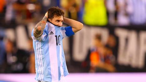 Lionel Messi gab nach dem Copa-Aus seinen Rücktritt für Argentinien bekannt