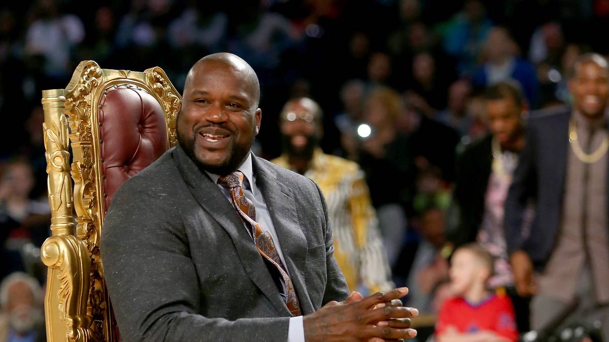 PLATZ 10 - SHAQUILLE O'NEAL (700 Millionen Dollar): Tür auf für die Top Ten der reichsten Sportler der Geschichte. Nur Kevin Garnett und Kobe Bryant haben laut "Forbes" auf dem Feld mehr verdient als Shaquille O'Neal. Die Center-Legende ist auch vereinzelt als Rapper und Schauspieler aktiv und inzwischen TV-Experte