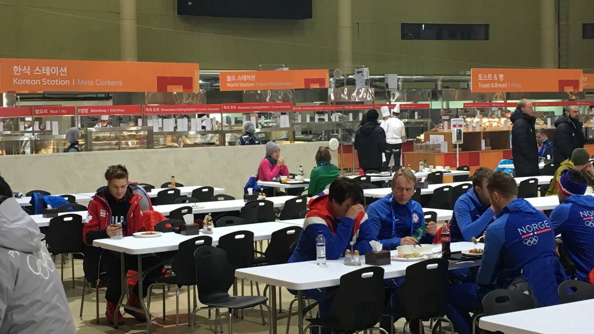 Auch die Auswahl ist groß: Neben koreanischen Spezialitäten gibt es auch Essen aus allen anderen Teilen der Welt