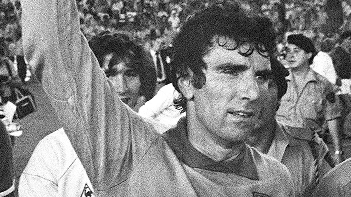Im Alter von 40 Jahren wurde der Kapitän der Squadra Azzurra der bis heute älteste Weltmeister durch den Finalsieg gegen Deutschland. UEFA-Cup-Sieger mit Juventus 1977, der Landesmeistertriumph blieb ihm 1973 (gegen Ajax) und 1983 (gegen den HSV) verwehrt