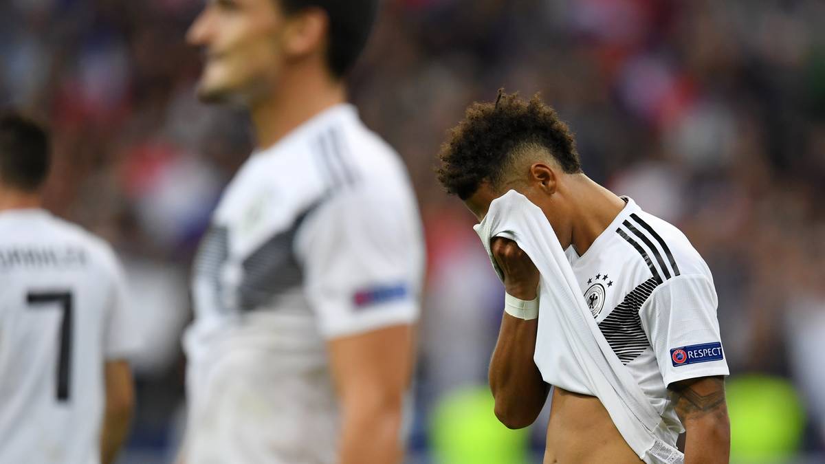 ITALIEN - GAZZETTA DELLO SPORT: "Die Niederlande versenken Frankreich, doch weinen müssen die Deutschen, die zum Abstieg gezwungen werden. Für den deutschen Fußball schlägt die Stunde Null"