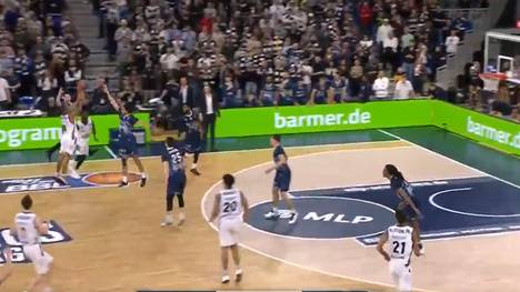 Rostock sieht gegen Heidelberg lange wie der klare Sieger aus, verspielt gegen Spielende aber die deutliche Führung - und verpasst selbst den Buzzer Beater zum Sieg.
