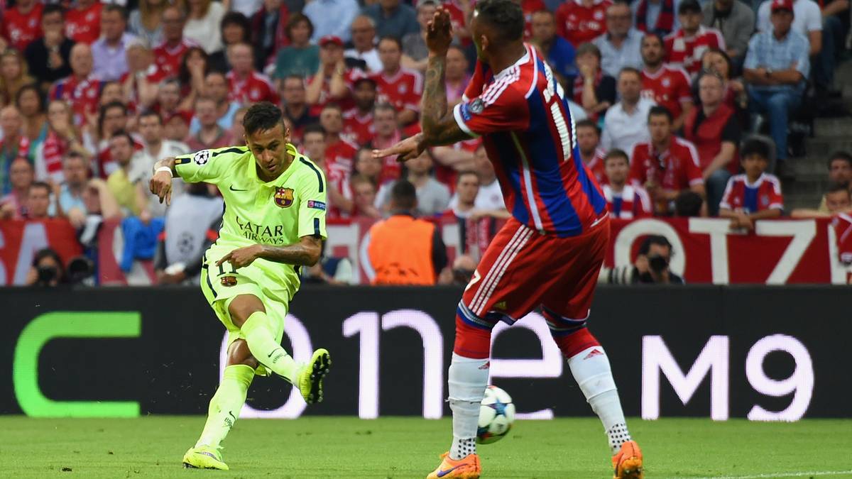 Stattdessen geht Barcelona mit diesem Schuss von Neymar auf der anderen Seite in Führung und schießt die Träume des FC Bayern frühzeitig zunichte 