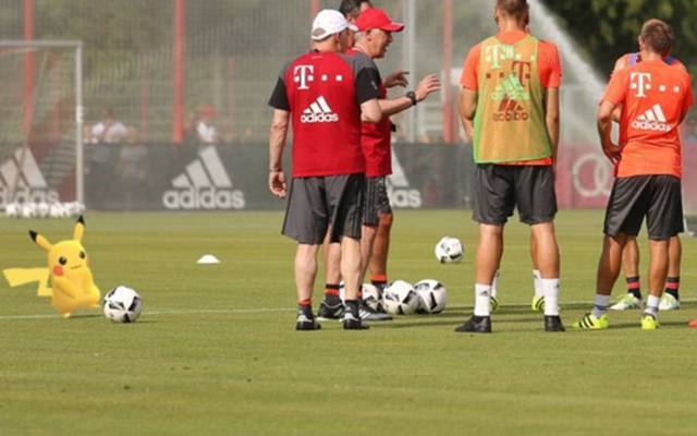 Pokemon Go Hype Auch Beim Fc Bayern Munchen Angekommen