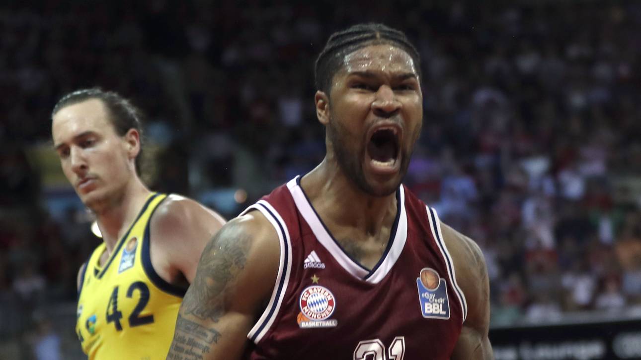 Bayern verlängern mit Topscorer