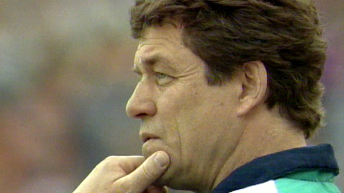 April 27, 1996 led to the dismissal of Otto Rehhagel as coach of Bayern Munich.  The apparent dream relationship fails after less than a year.  