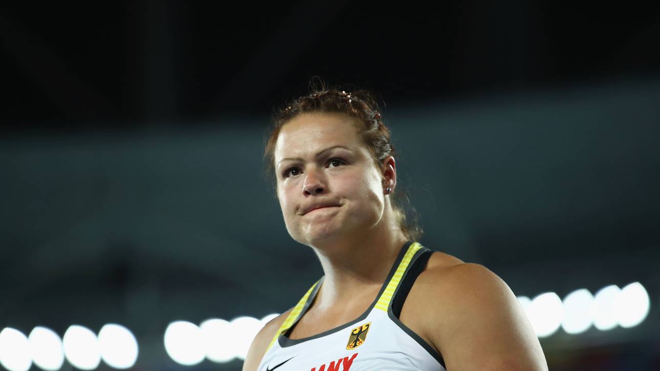 Schwanitz will trotz Unfall zur EM