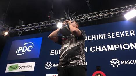 Gian van Veen krönt sich in Dortmund gegen Luke Humphries zum Titelträger der European Championship in einem äußerst spannenden Match.