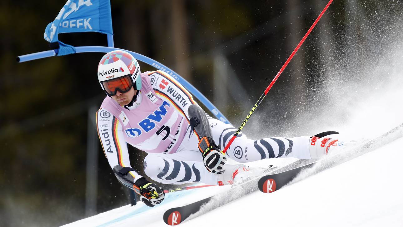 Luitz rast auf Platz drei