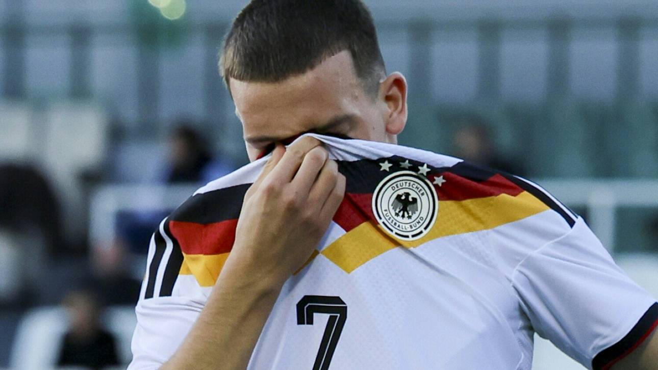 El Mala lässt tief blicken