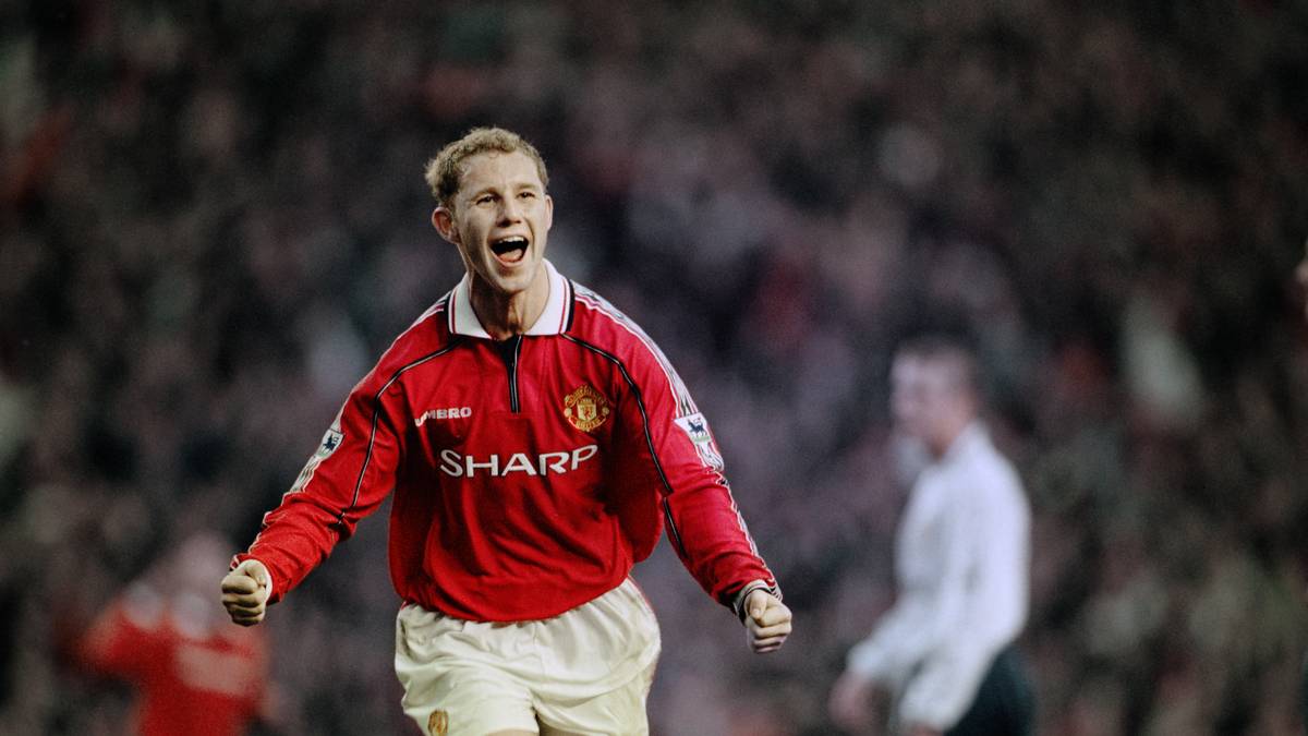 NICKY BUTT: Ganze 8 Meisterschaften holte Butt mit Manchester United, nachdem er 1994 aus dem eigenen Nachwuchs zu den Profis stieß. 2004 folte der Abgang zu Newcastle United. Seit 2016 ist Butt als Leiter der Jugendabteilung wieder zurück in Manchester