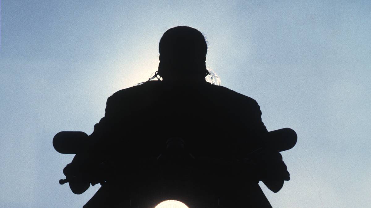 Mit dem Motorrad enterte der Taker zwischen 2000 und 2004 die WWE-Arenen: Ein Rollenwechsel führte ihn weg vom Totengräber-Gimmick. Er trat stattdessen als Biker auf - wie im wahren Leben