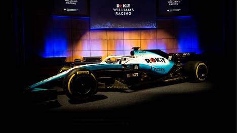 Formel 1 Williams Präsentation neues Auto Bei Williams setzt man optisch auf cooles Eisblau, um den FW 42 zu einer Augenweide zu machen