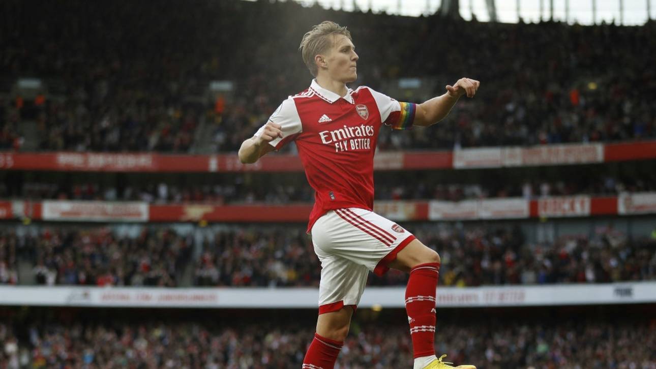 Arsenal holt City wieder von Spitze