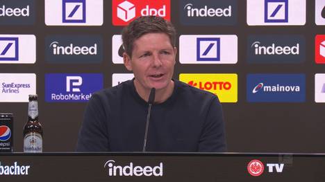 Oliver Glasner zeigt sich nach dem Remis gegen Bochum zufrieden mit der Leistung seiner Mannschaft. Mit dem Auftritt der Unparteiischen hadert der Eintracht-Coach dagegen etwas.