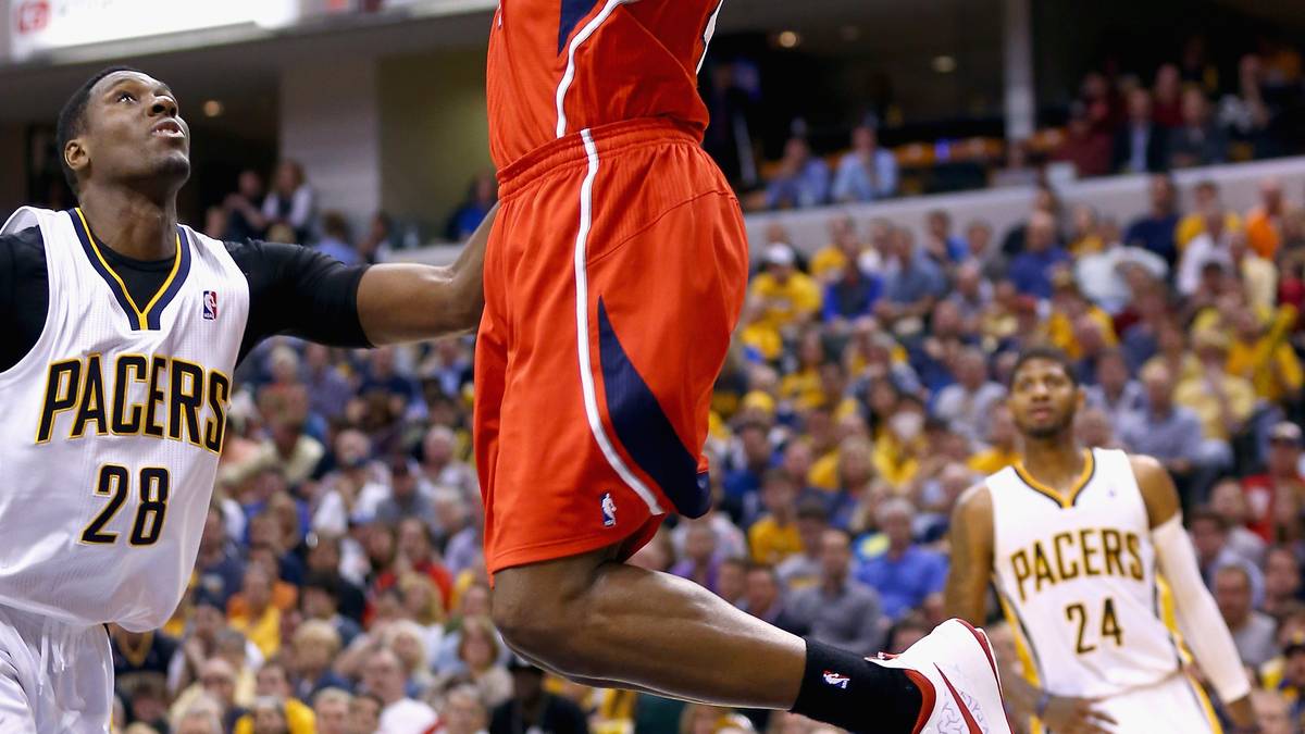 Paul Milsap (Denver Nuggets) - 87: Paul Milsap ist einer der vielseitigsten Spieler der Liga. Unterm Korb ist der Forward eine Macht. Wenn es sein muss, versenkt er aber auch mal einen Dreier