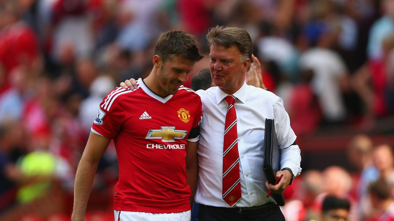 Carrick verteidigt van Gaal