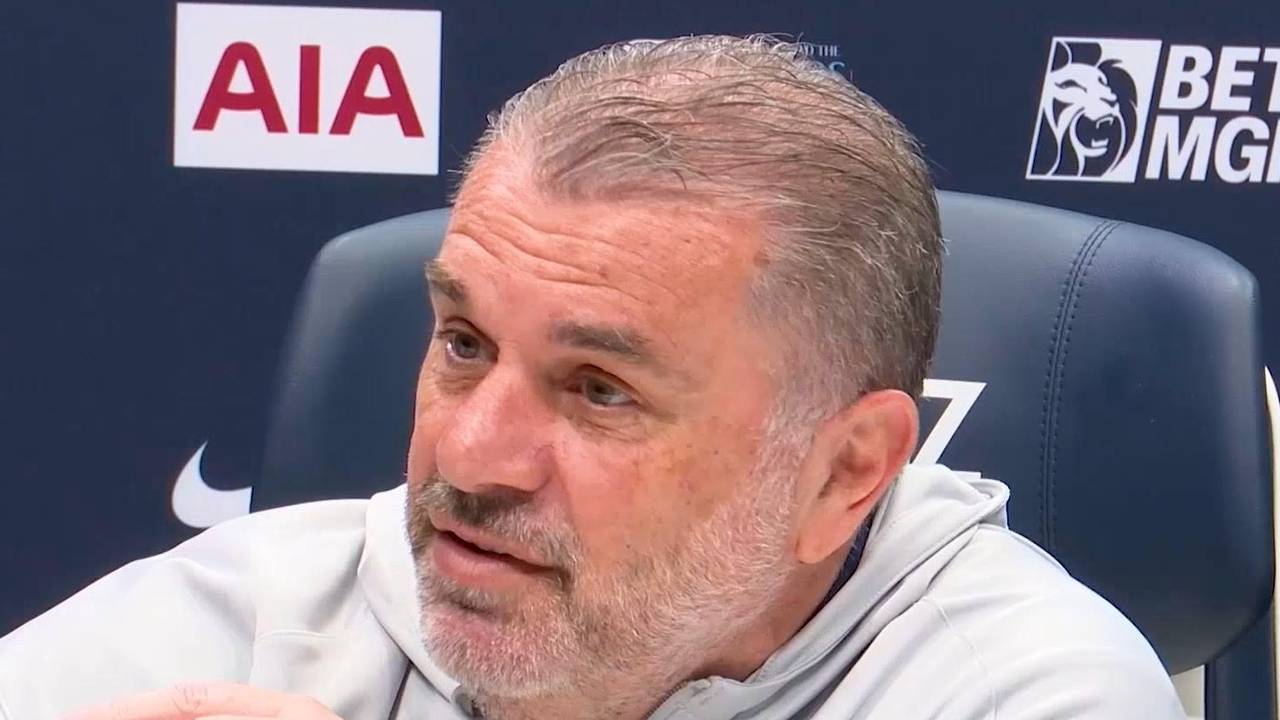 Wie bitte? Handys für Spurs-Coach die gefährlichste Waffe der Welt