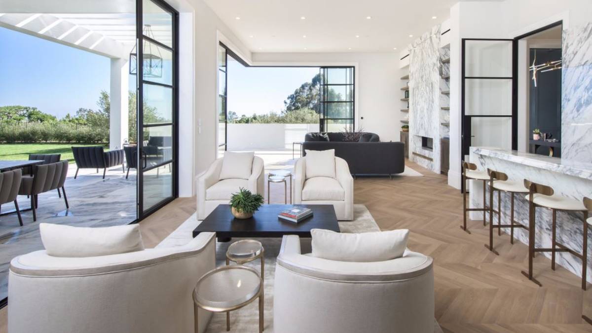 Wenn Gäste geladen sind, könnten sie hier für einen Aperitif verweilen