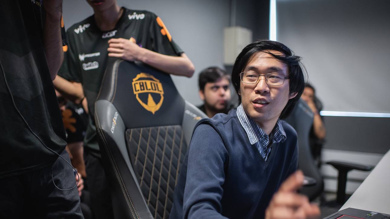LoL: Wird Nelson Sng Coach bei G2?