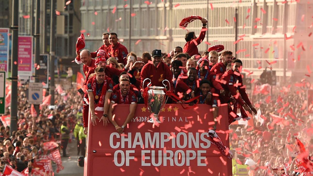 Klopp plant Bus-Parade bei Titel