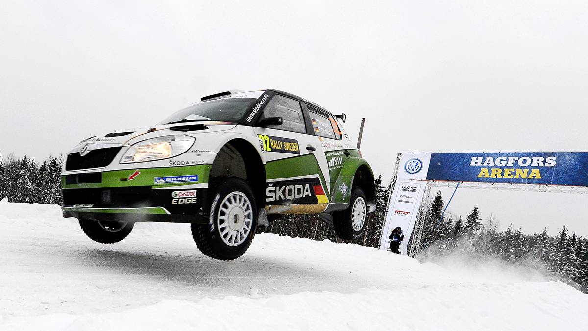 Sepp Wiegand gab sein WRC-Debüt bei der Rallye Deutschland im Jahr 2011. Bei insgesamt zehn Rallyes im Skoda sammelte der 25-Jährige vier Punkte. Anschließend startete er bei der Rallye-Europameisterschaft und wurde 2014 ERC-Vizemeister