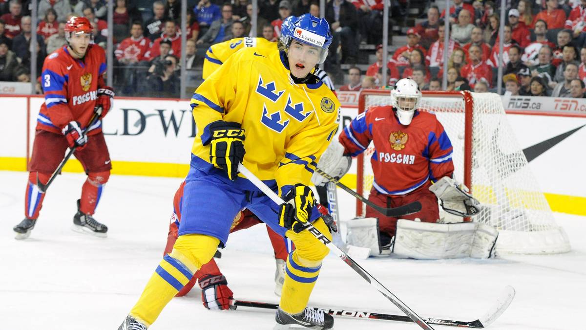 VICTOR RASK: Stürmer Victor Rask fehlte den Carolina Hurricanes aus der NHL nach einem Küchenunfall in der Saisonvorbereitung. Der Schwede schnitt sich mit einen Messer so heftig in zwei Finger seiner rechten Hand, dass er operiert werden musste. Der 25-Jährige verletzte sich nach Klubangaben am Ringfinger und am kleinen Finger