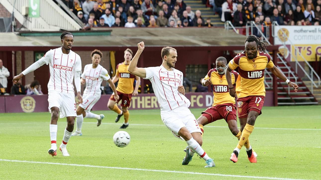 Conference League: Freiburg legt in der Qualifikation vor