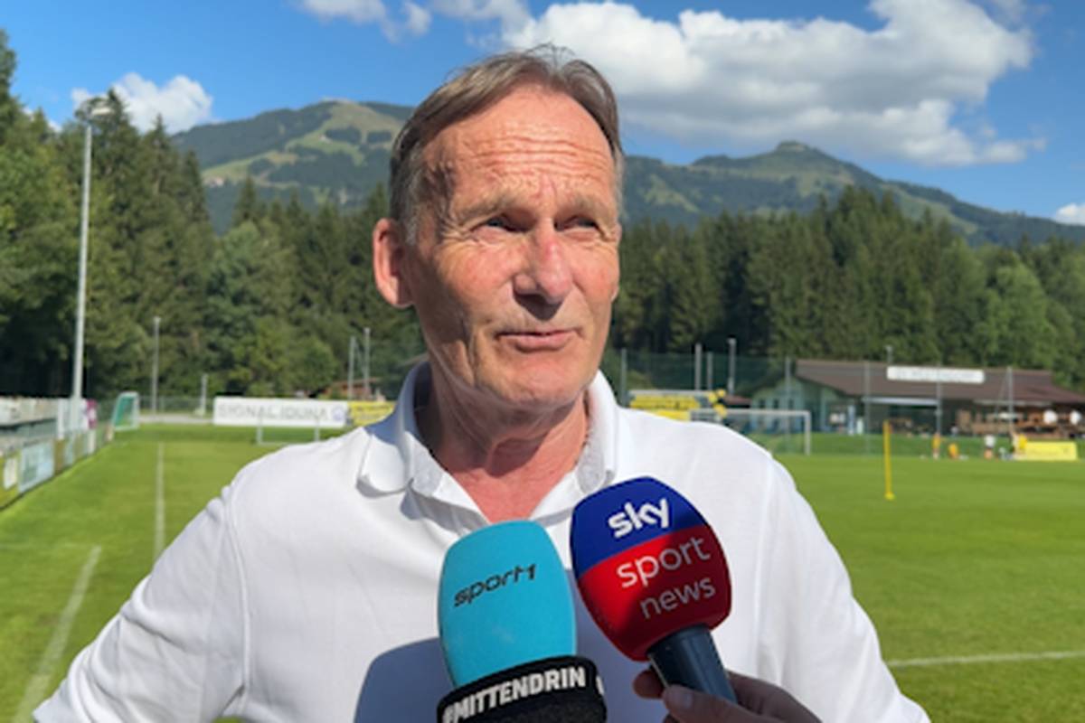 Die Frauen von Borussia Dortmund spielen in Deutschlands dritthöchster Liga. Für Geschäftsführer Hans-Joachim Watzke nimmt der Frauenfußball allgemein eine tolle Entwicklung, von der sich auch die Herren etwas abschauen können.